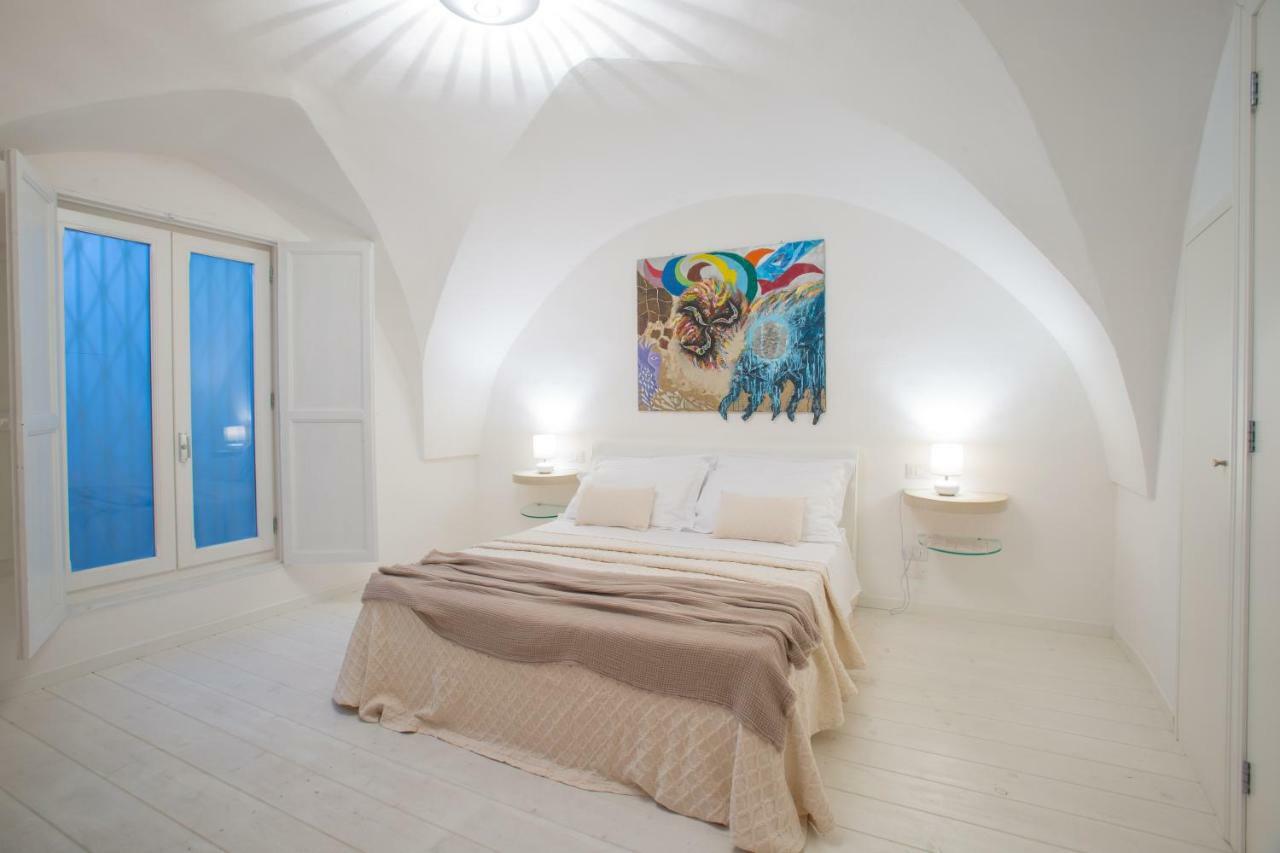 La Finestra Sul Convitto B&B เลชเช ภายนอก รูปภาพ