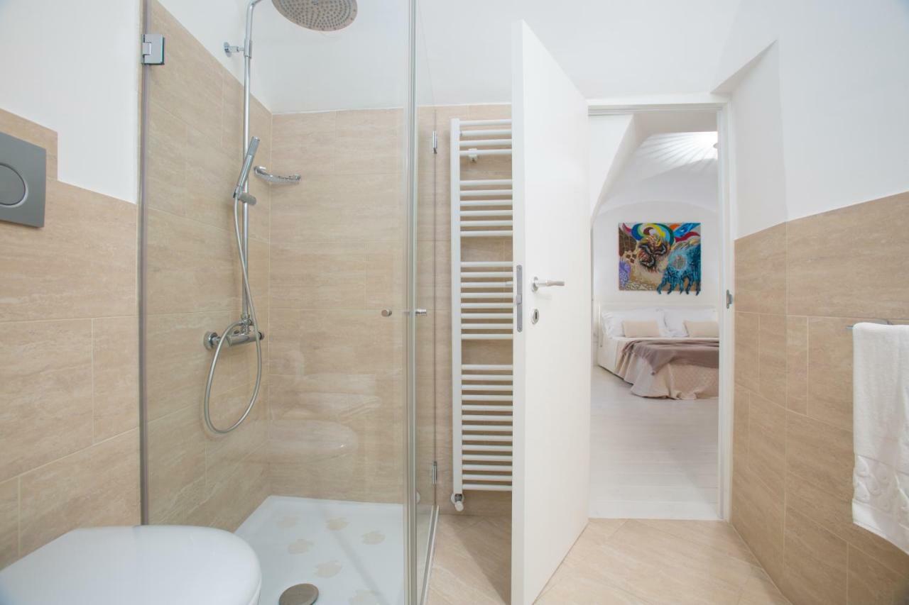 La Finestra Sul Convitto B&B เลชเช ภายนอก รูปภาพ